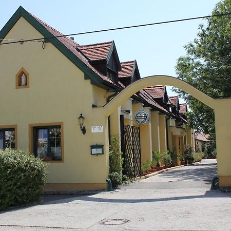 Levanda Panzio Kópháza Εξωτερικό φωτογραφία